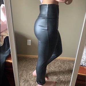 Leather leggings
